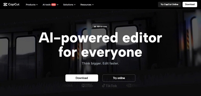 Giao diện trang chủ Capcut PC chính thức với các tùy chọn tải về "Download for Windows" và sử dụng trực tuyến "Try Online"